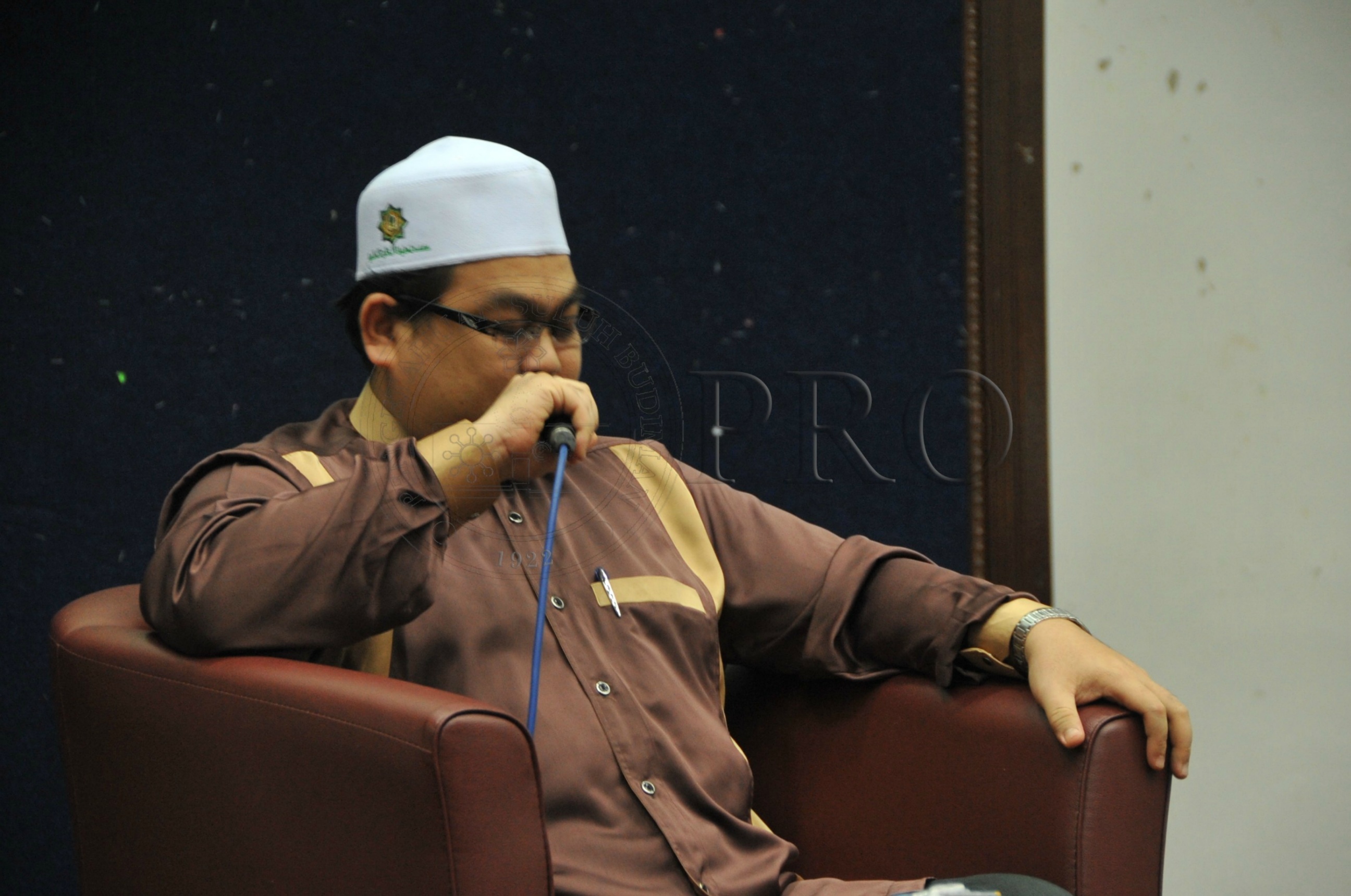 PRO 15 2 MAULIDUR PRO 4177